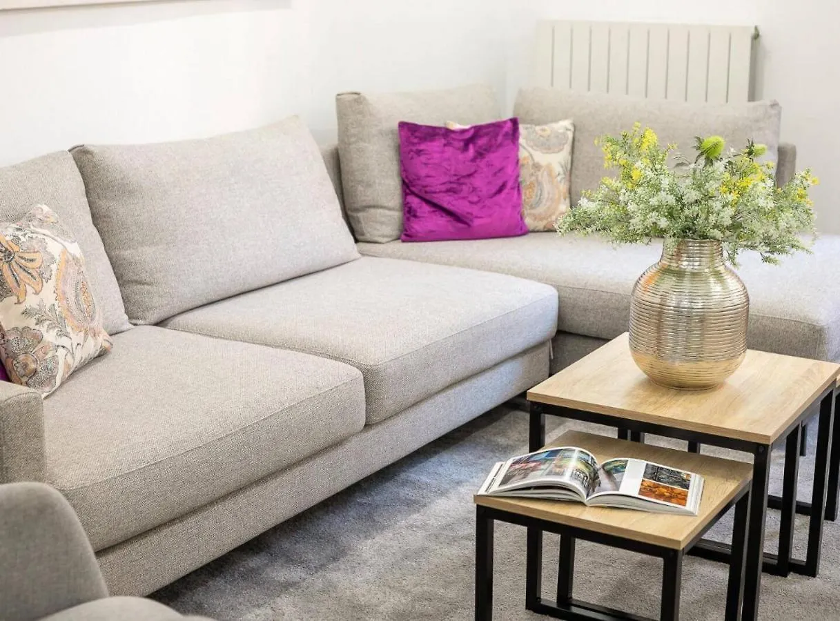 Great Spacious Apartment In The Gothic Quarter Barcelona 0*,  Spain